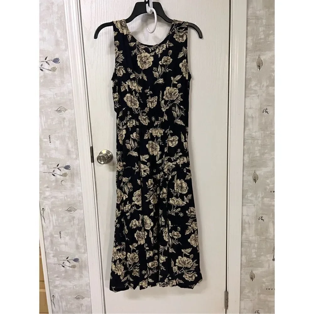 Zara Basic Dress  - Picture 2 of 3